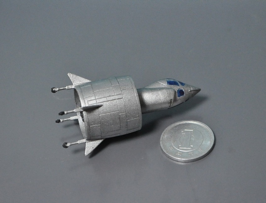 1/144スケール 「C450 コレオプテール VTOL実験機」と「運搬トレーラー」