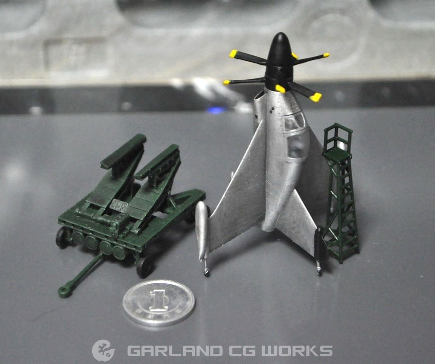 1/144スケール「XFY-1ポゴVTOL実験機」と「運搬トレーラー」セット