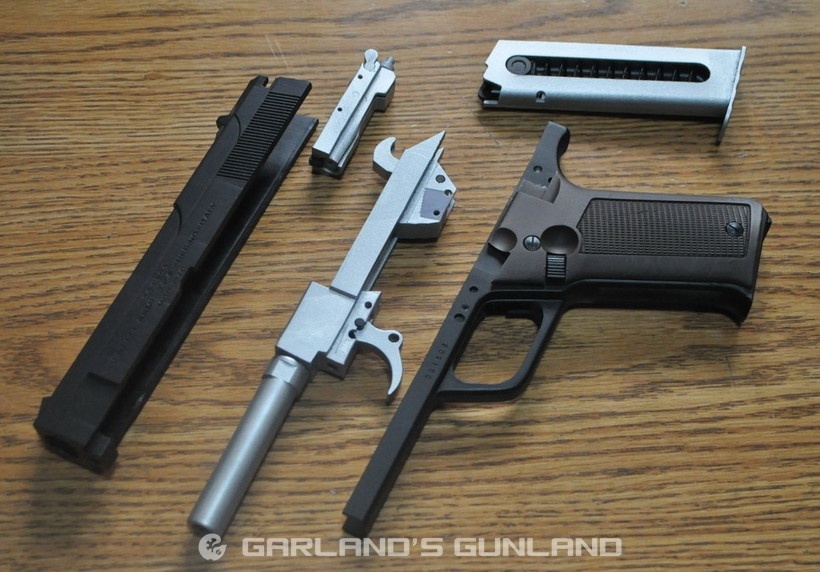 ベネリB76 1/1スケール レジン製ディスプレイ模型