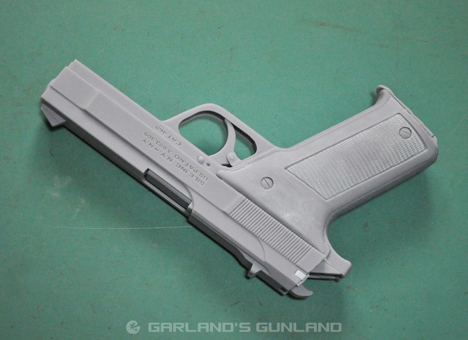 ベネリB76 1/1スケール レジン製ディスプレイ模型