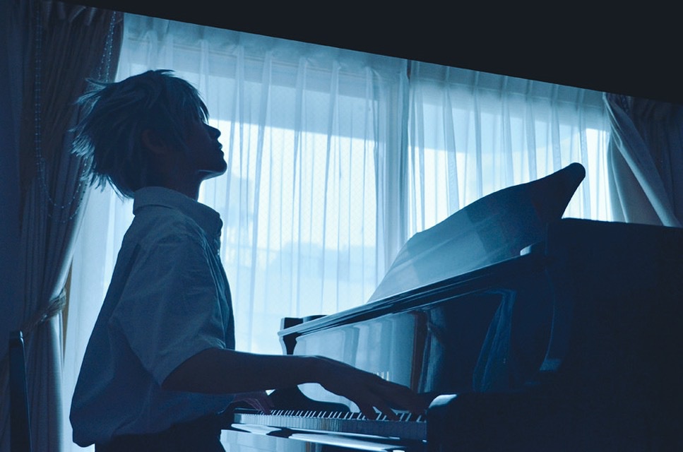 渚カヲル中心 コスプレ写真集「EVOLVE」 エヴァンゲリオン