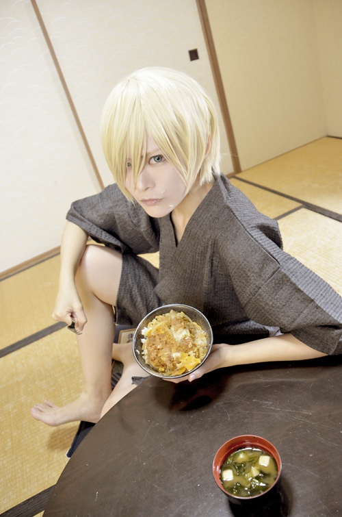 ユーリプリセツキー中心コスプレ写真集「Prismgram」