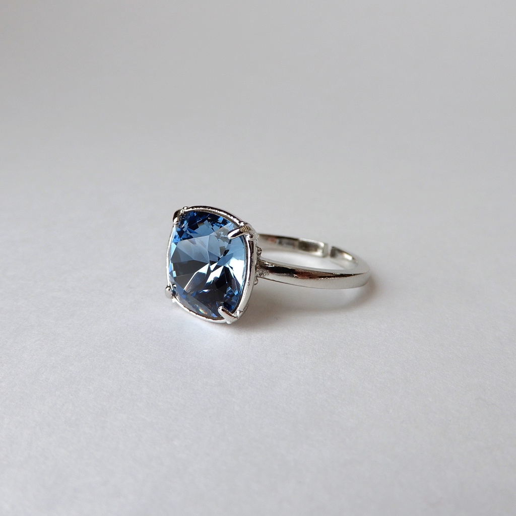 ブルーグレー|大粒 スクエア スワロフスキー リング|デニムブルー