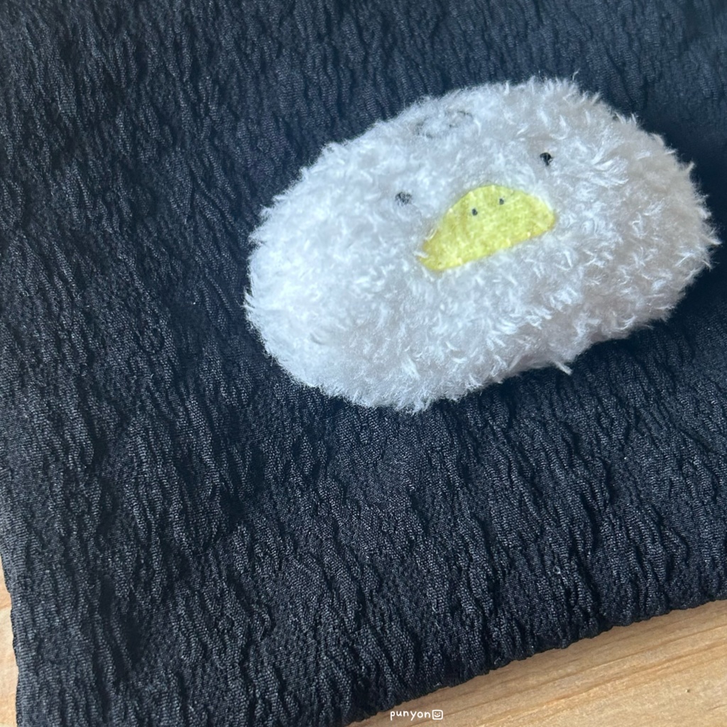 くわぴーお顔巾着ブラック