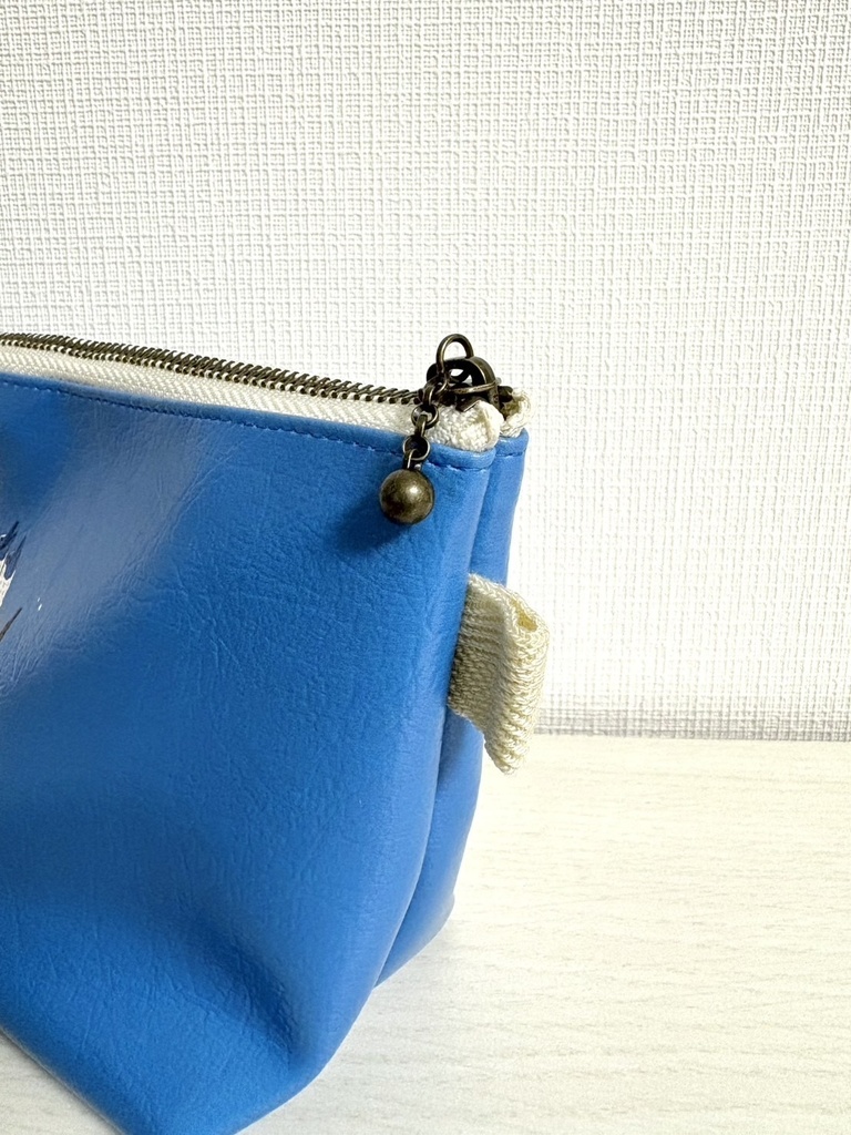 アオアシカツオドリ 三角ポーチ