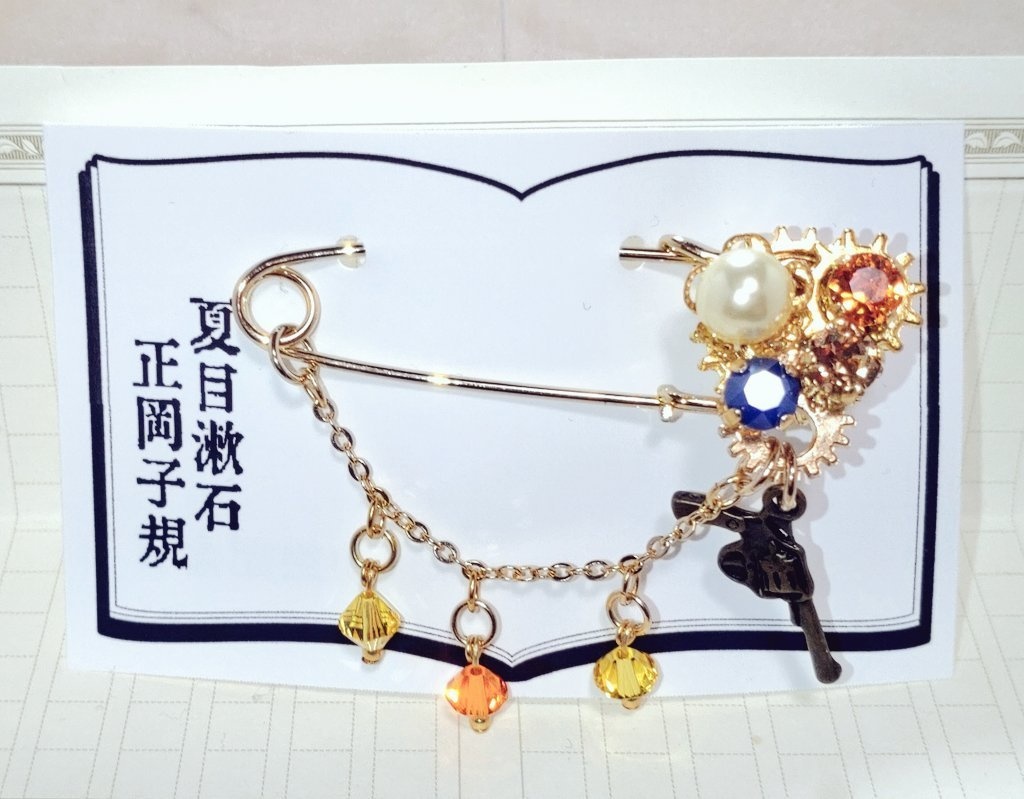 CPイメージハットピン&カブトピン