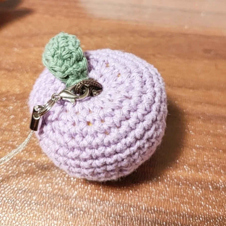 りんご 編みぐるみ キーホルダー ミニ かわいい