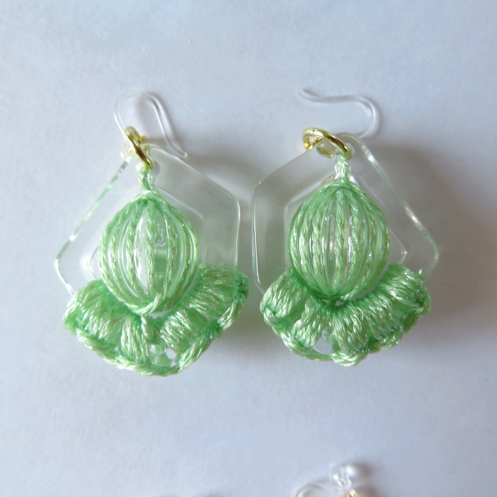 金アレさん / サマーピアス&イヤリング クリア素材 推し活 推しカラー 夏