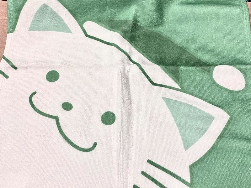 あのなんか不思議なねこちゃん-タオル