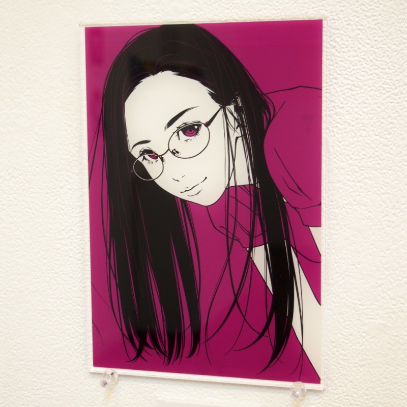 アクリルプレート44「吸い込まれる角度」