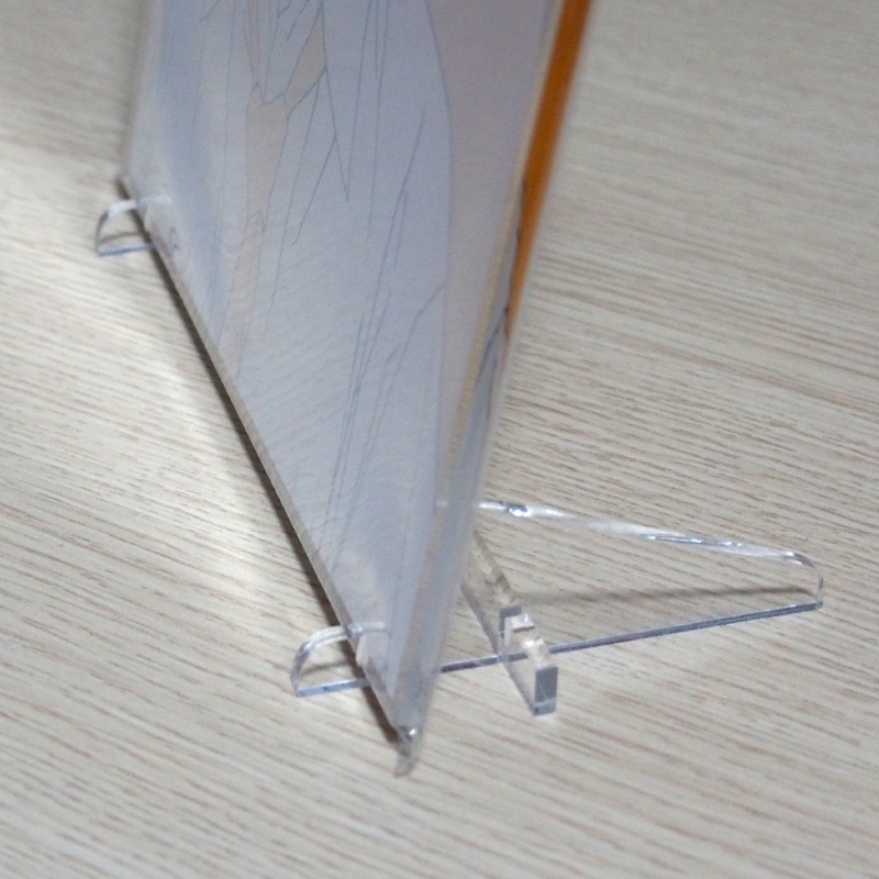 アクリルプレート53「花びらより静かに」