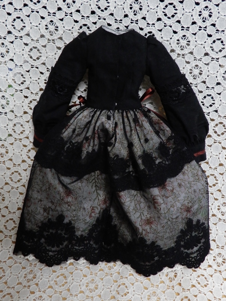 【ユノア用】リバティ×チュールの黒ワンピース