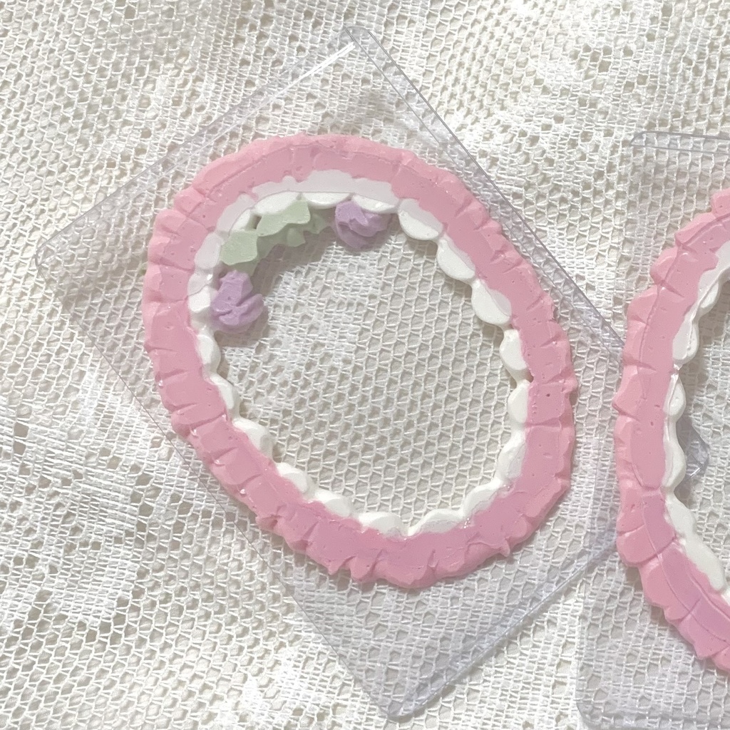 【ズレあり】硬質カードケースホイップデコ【15】ピンク×パープル枠のみ