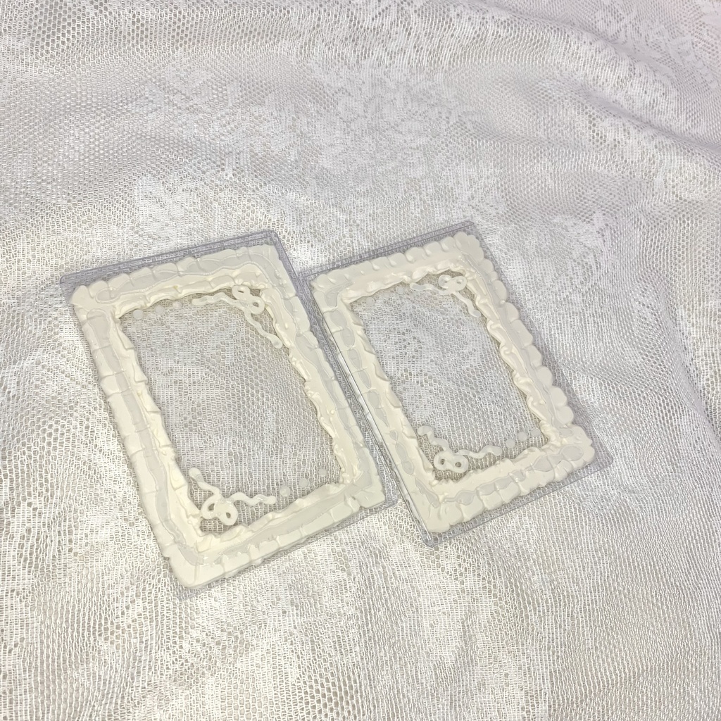 【B7】縦入れ硬質カードケースホイップデコ【W1】