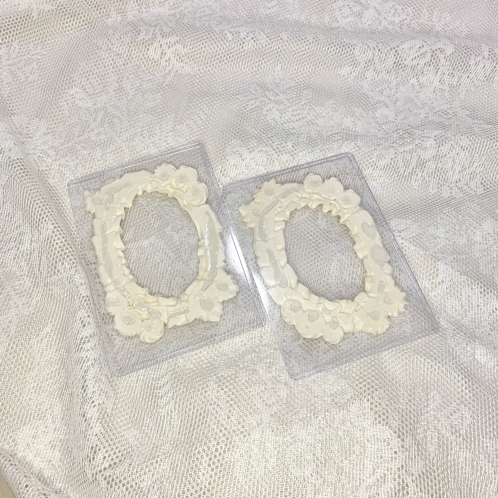 【B7】縦入れ硬質カードケースホイップデコ【W2】