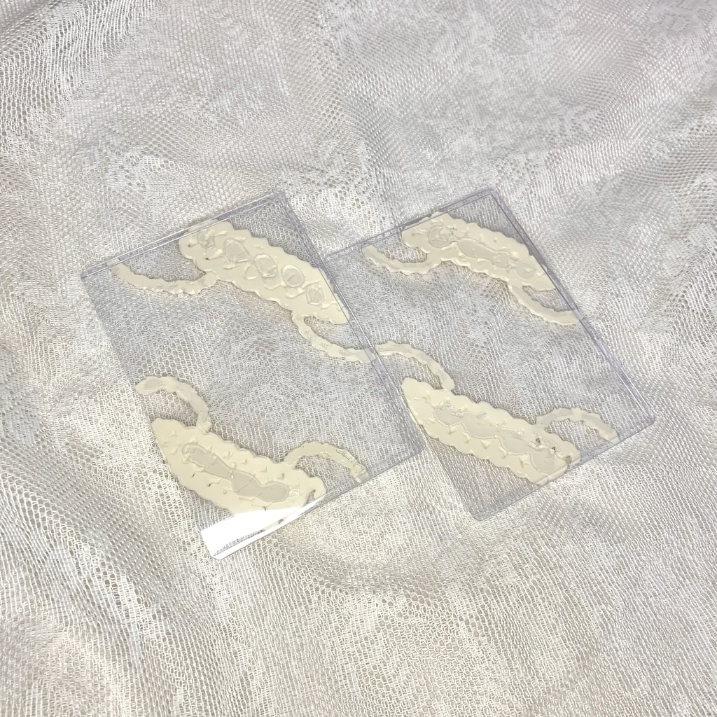 【B7】縦入れ硬質カードケースホイップデコ【W4】