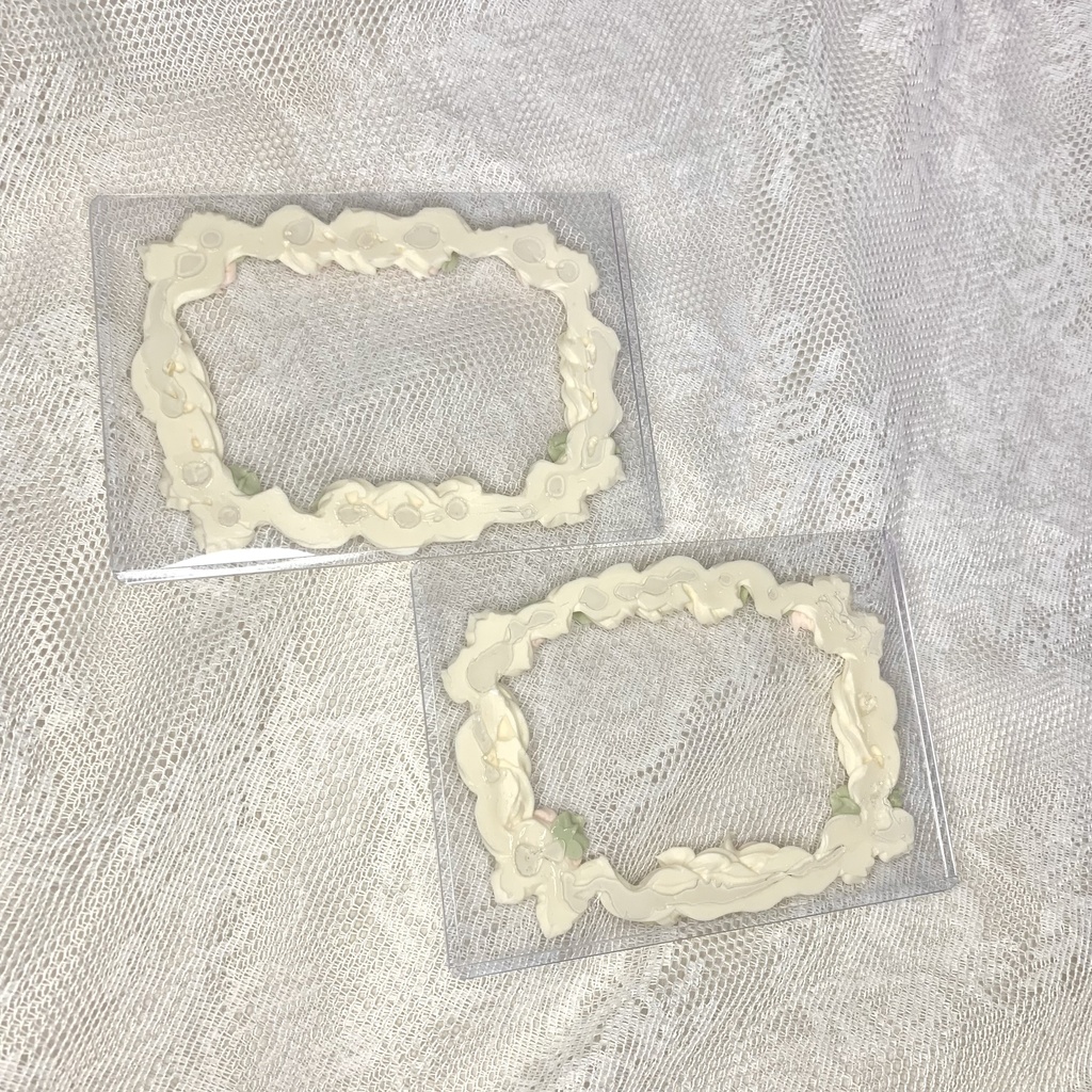 【B7】横入れ硬質カードケースホイップデコ【W5】