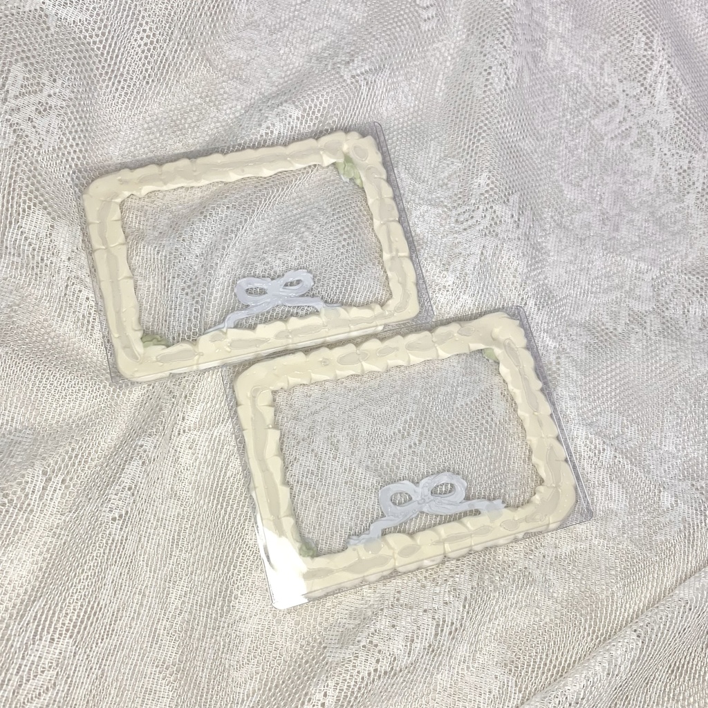 【B7】縦入れ硬質カードケースホイップデコ【W6】