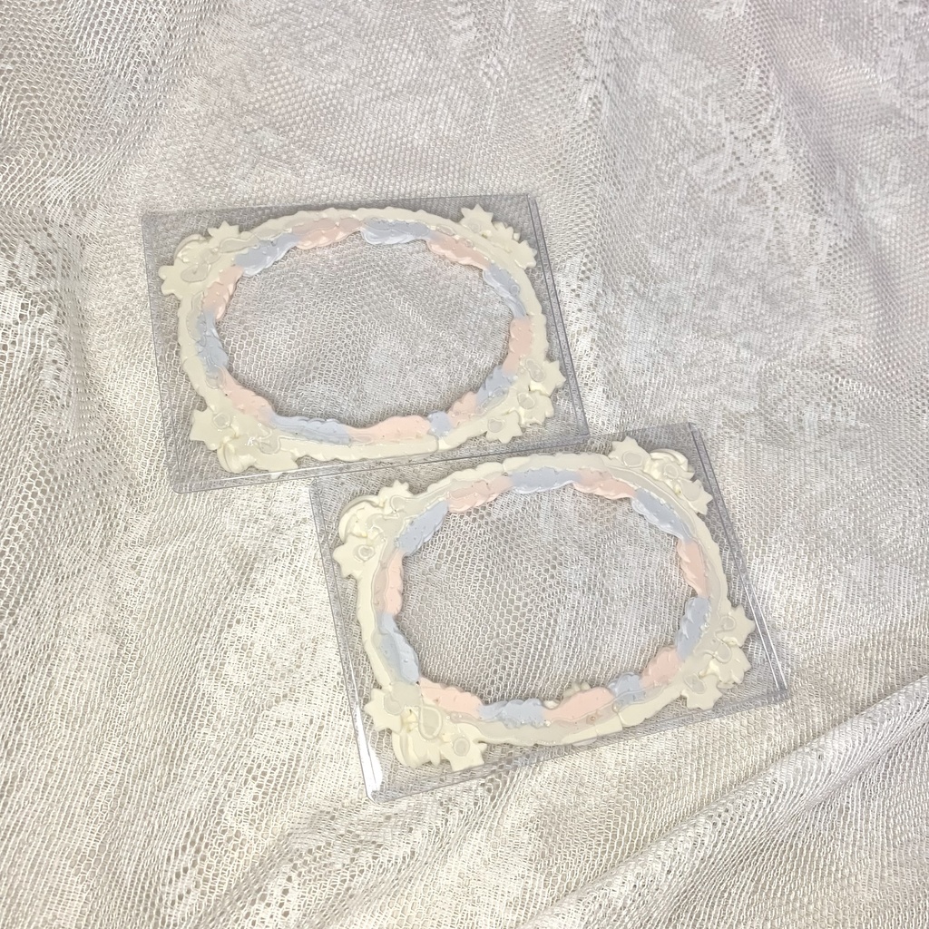 【B7】横入れ硬質カードケースホイップデコ【W8】