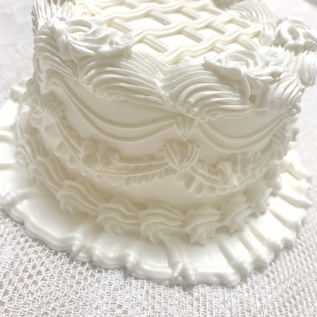 白一色のフェイクケーキ【39】