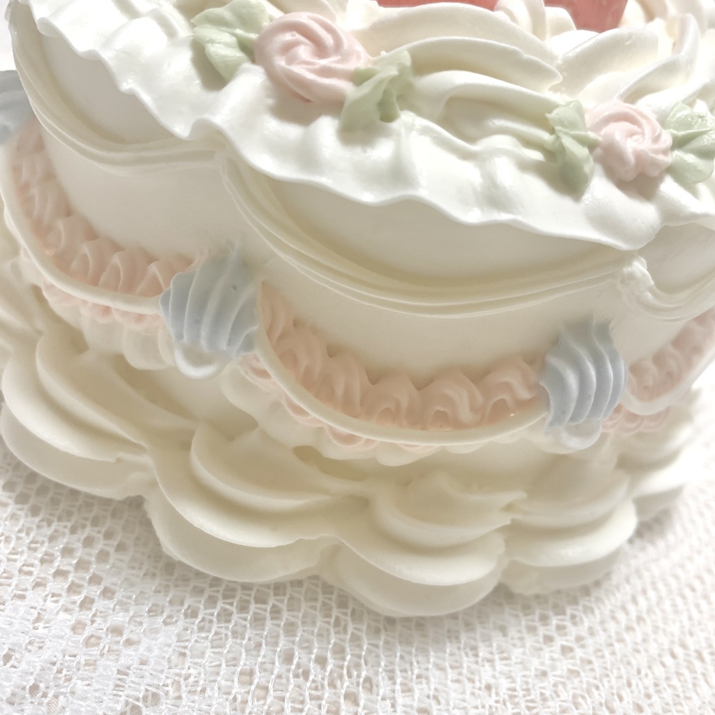 イチゴとバラのフェイクケーキ【40】