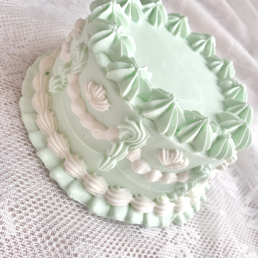 ミントグリーンのフェイクケーキ【47】