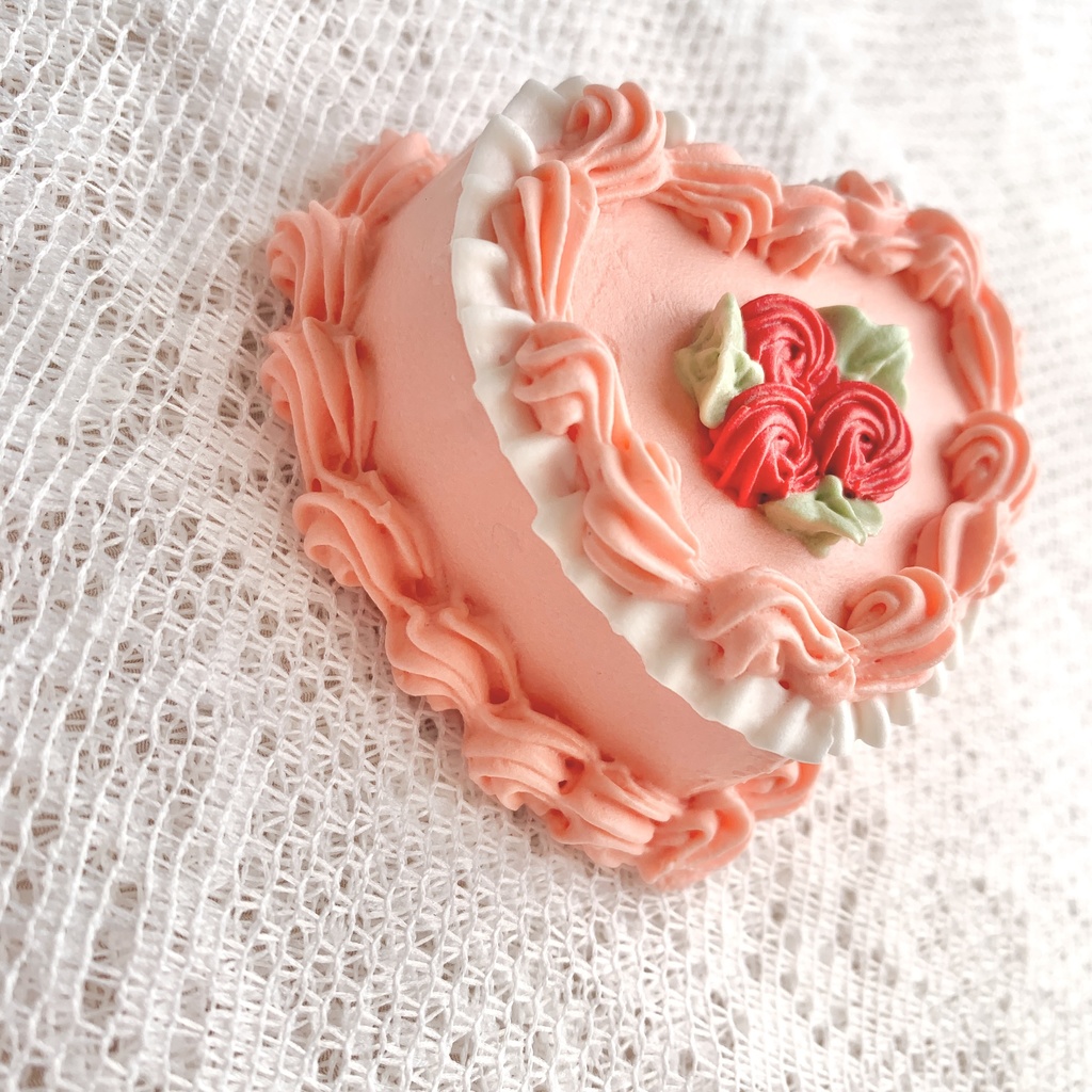 ミニハートフェイクケーキ フリルとバラ【55】