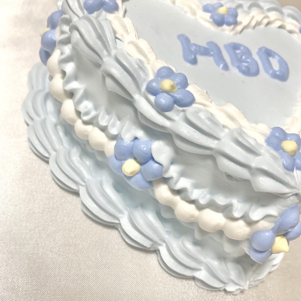 ぽってりお花のハート型フェイクケーキHBD【62】