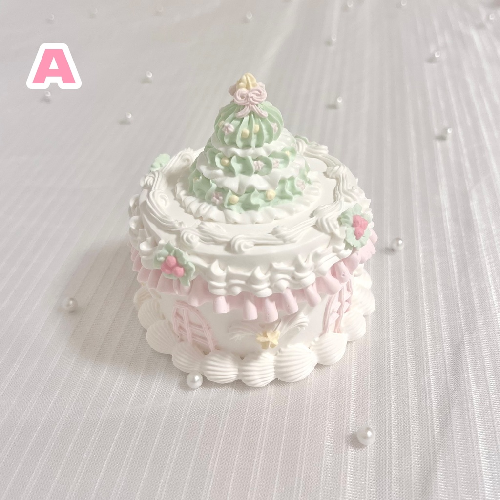 楽しい街並みのクリスマスツリーフェイクケーキ【100】