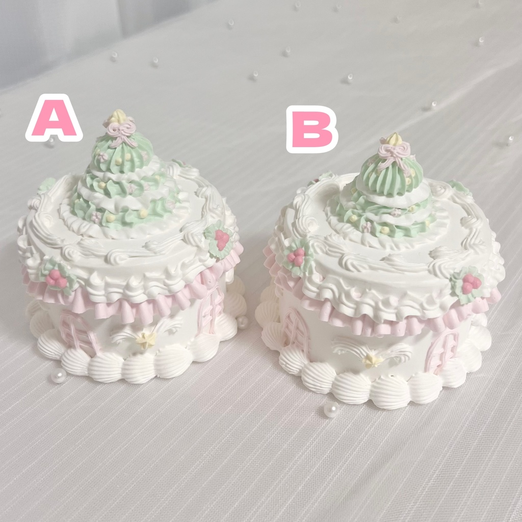 楽しい街並みのクリスマスツリーフェイクケーキ【100】