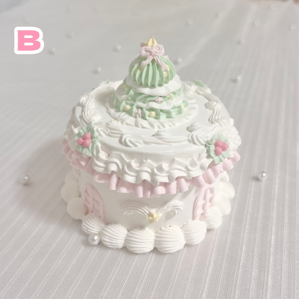 楽しい街並みのクリスマスツリーフェイクケーキ【100】