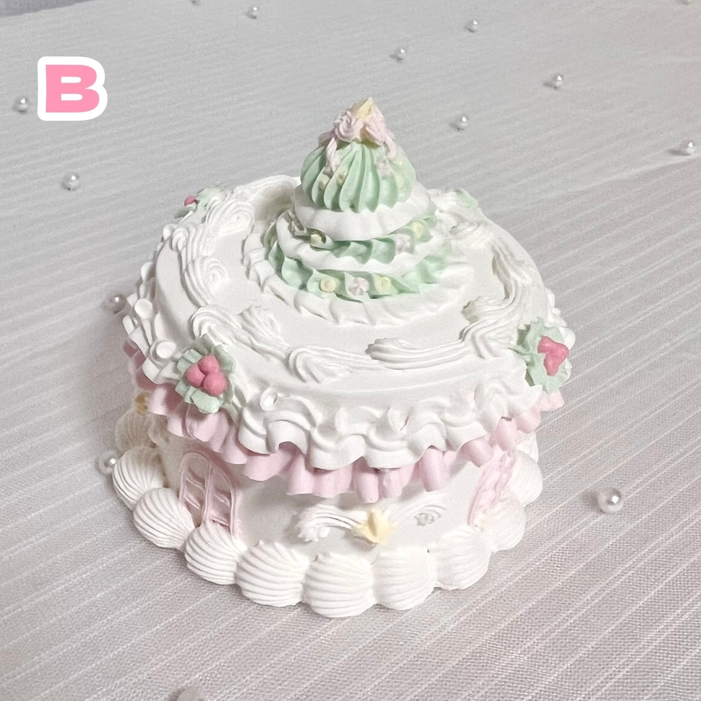 楽しい街並みのクリスマスツリーフェイクケーキ【100】