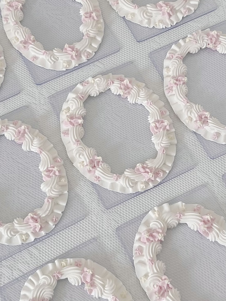 やわらかい風と桜のホイップデコ　B7・B8【110】