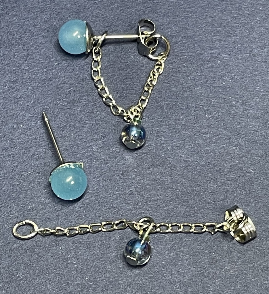 ブルーカルセドニーピアス2