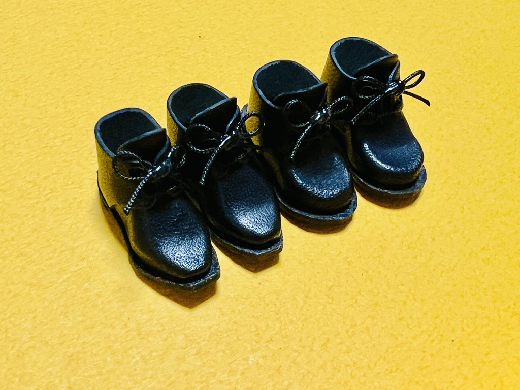 オビツ11紳士靴(四角と丸)