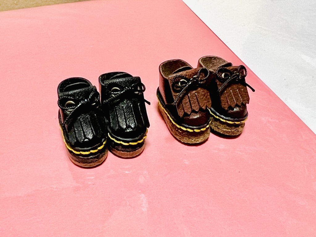 マグネット付き革靴