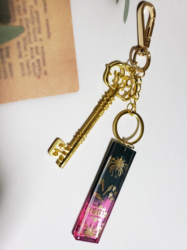 担当執事の絵札キーホルダー