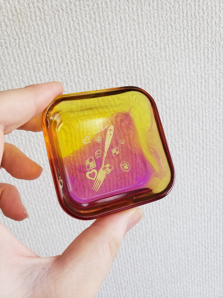 執事イメージの小物入れ