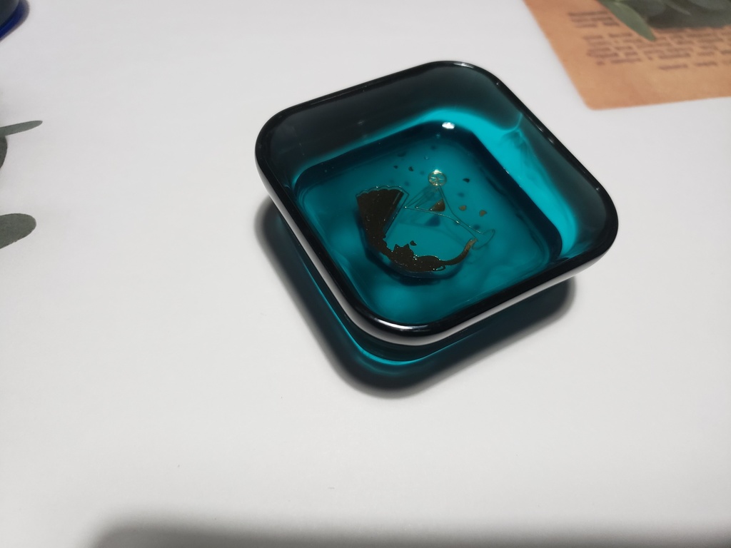 執事イメージの小物入れ