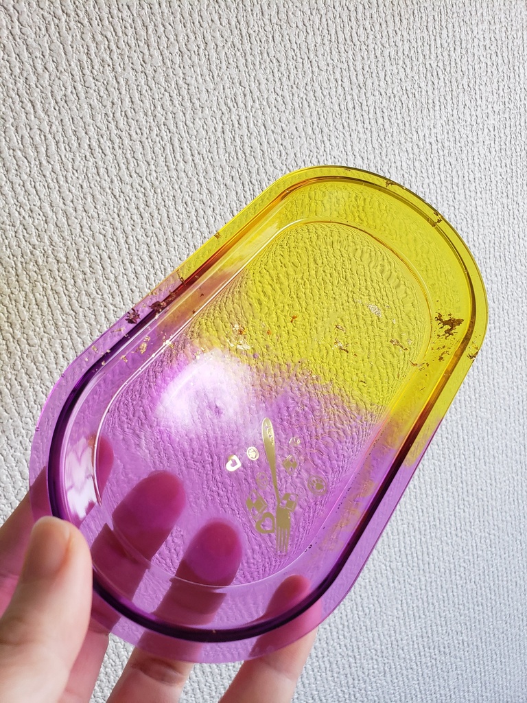 執事のキャッシュトレー