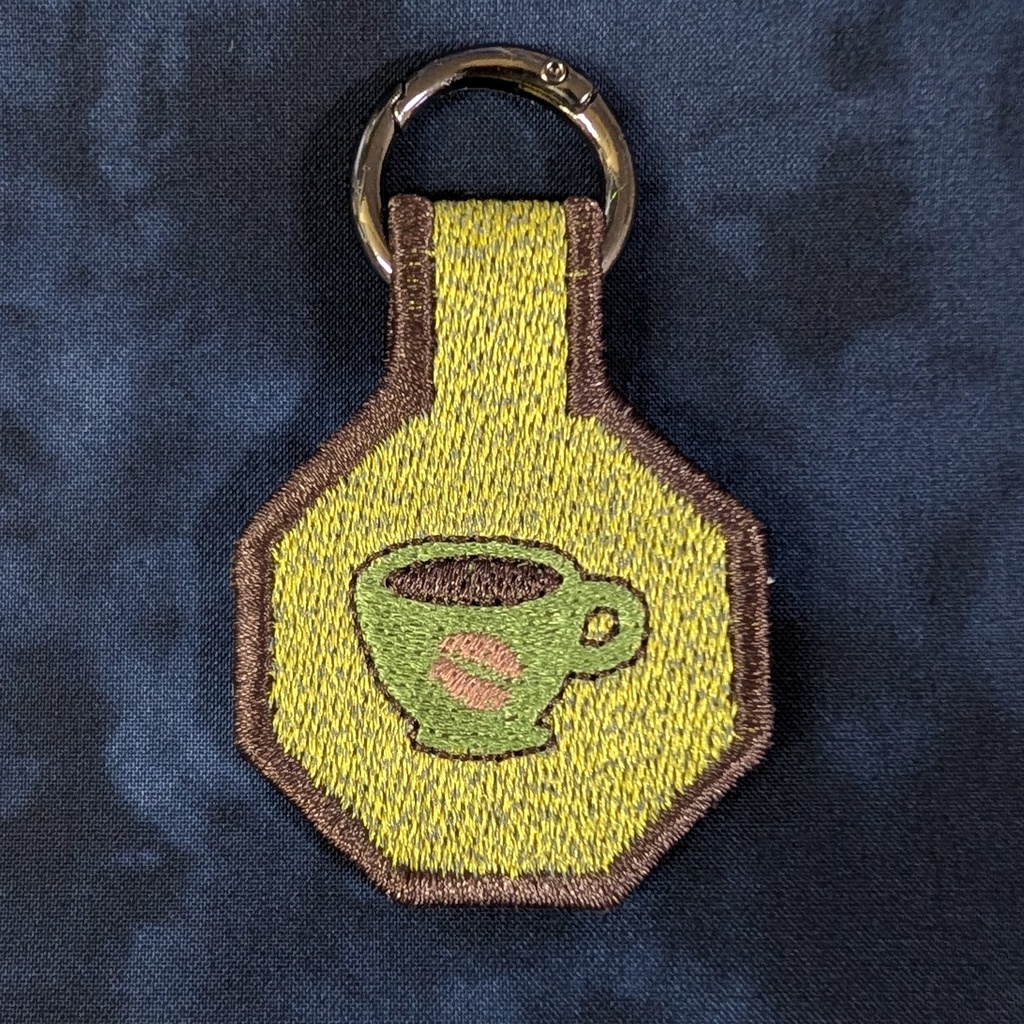 【化学界隈】カフェイン構造式とコーヒーのリバーシブル刺繍キーホルダー/バッグチャーム