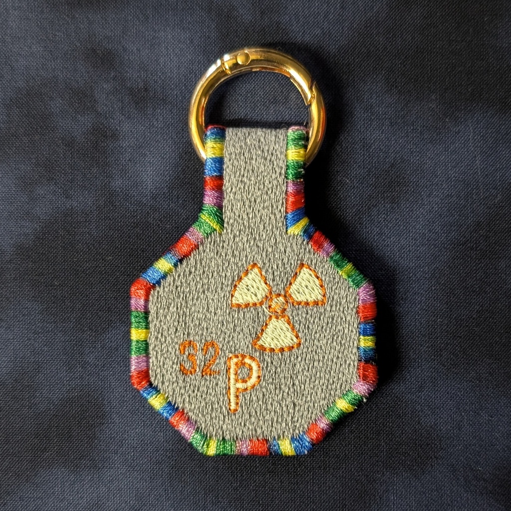 T2ファージと³²P(ハーシーとチェイス)の蓄光刺繍チャーム