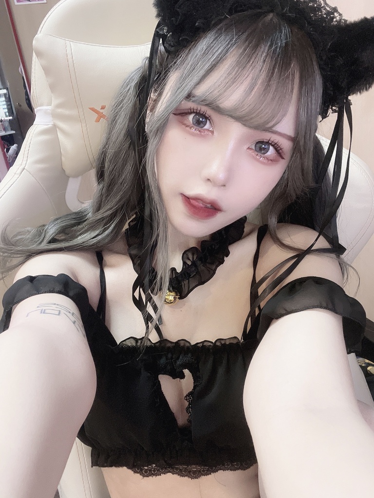 黒猫ランチェキ