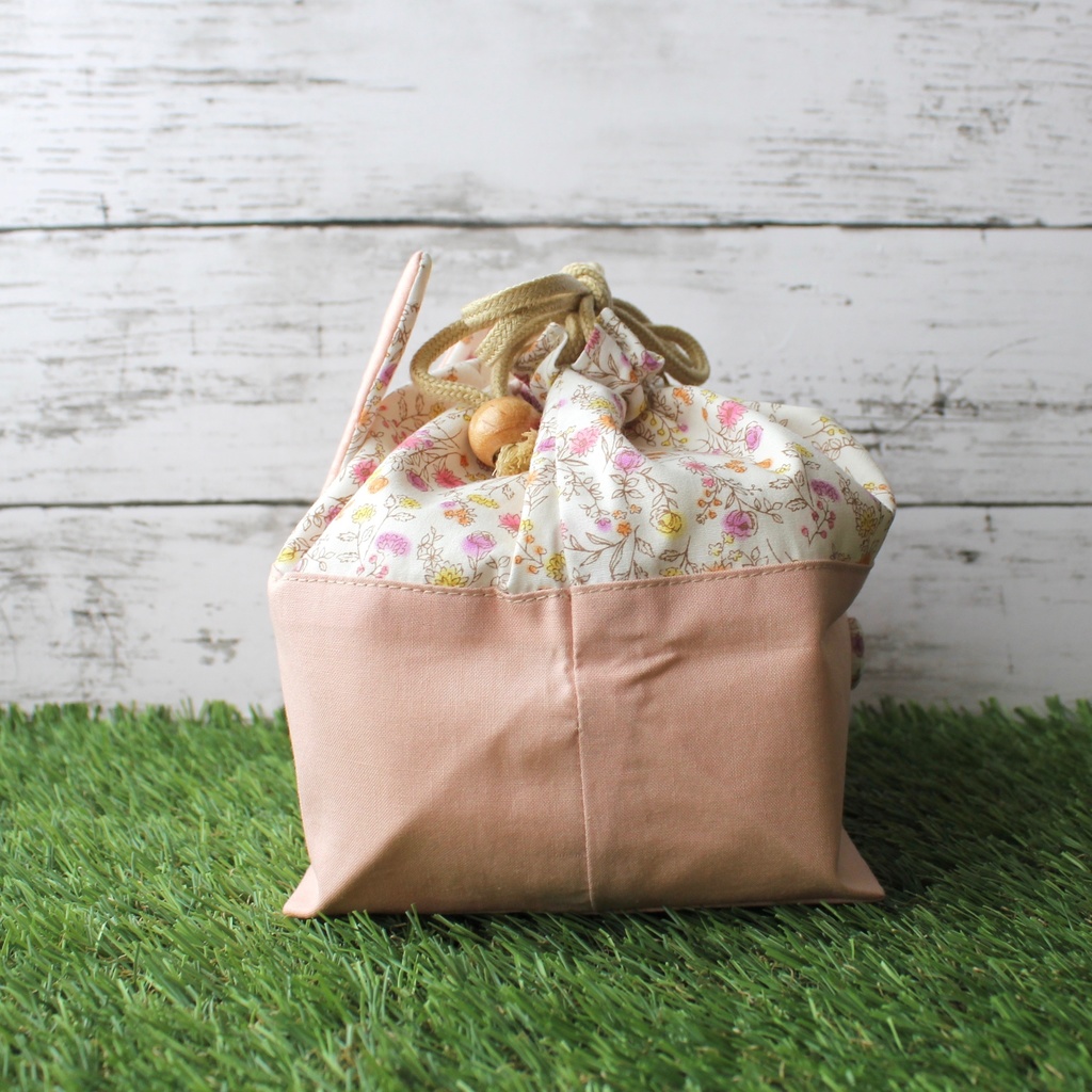 生えうさぎお弁当袋