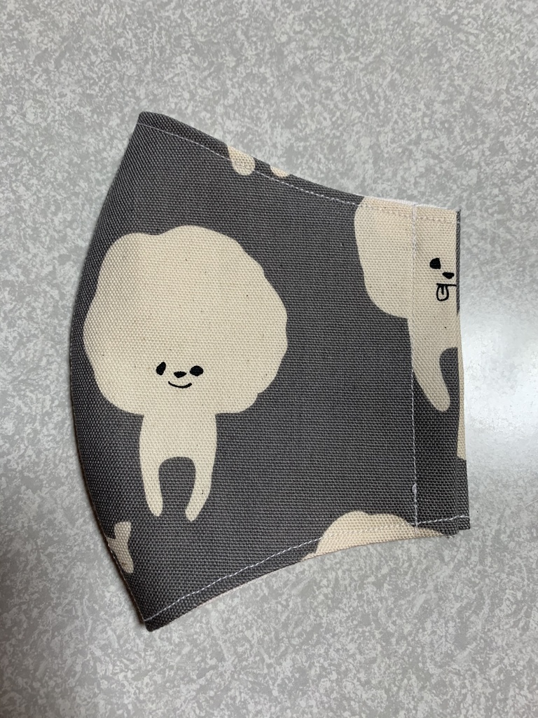 【再販無し】立体布マスク 大きめ