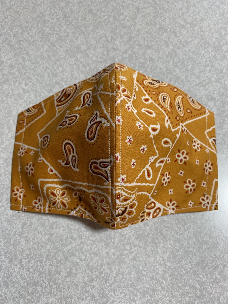 【再販無し】大きめ立体布マスク