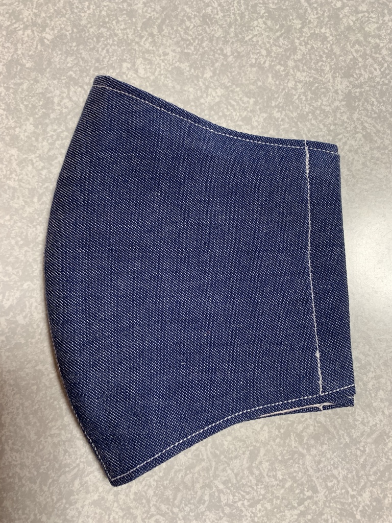 【再販無し】大きめ立体布マスク