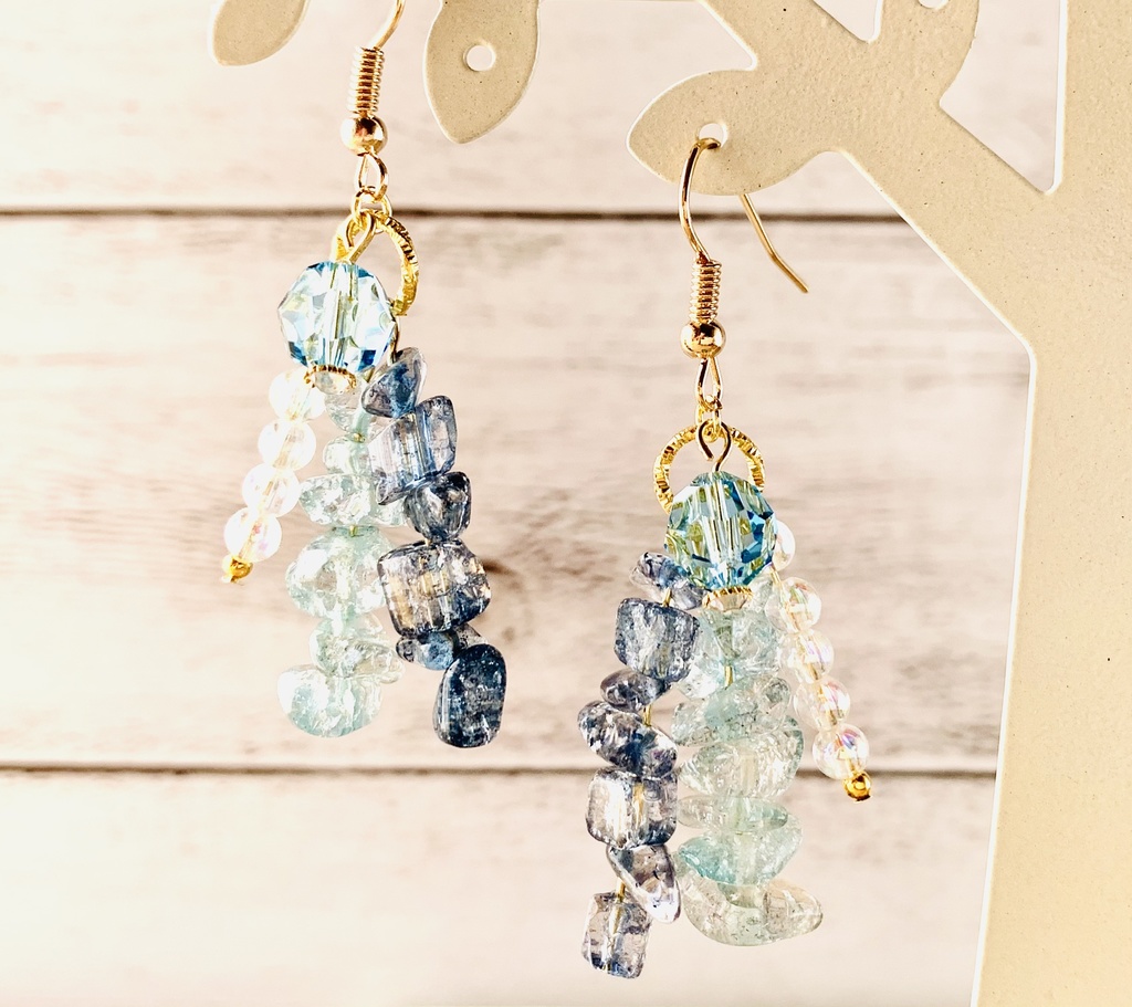 【再販無し】ツイステ 寮カラーイメージピアス