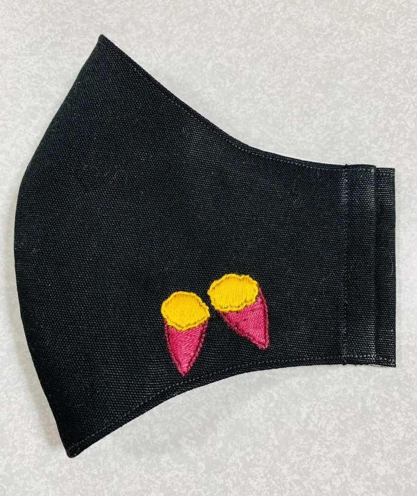 【最終分布】サツマイモ ワンポイント刺繍入り 布マスク