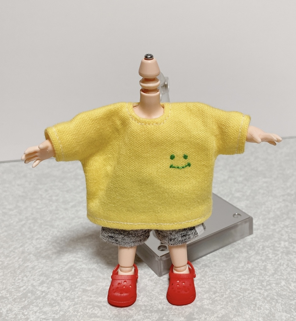 ドール用 スマイルワンポイント刺繍入りTシャツ